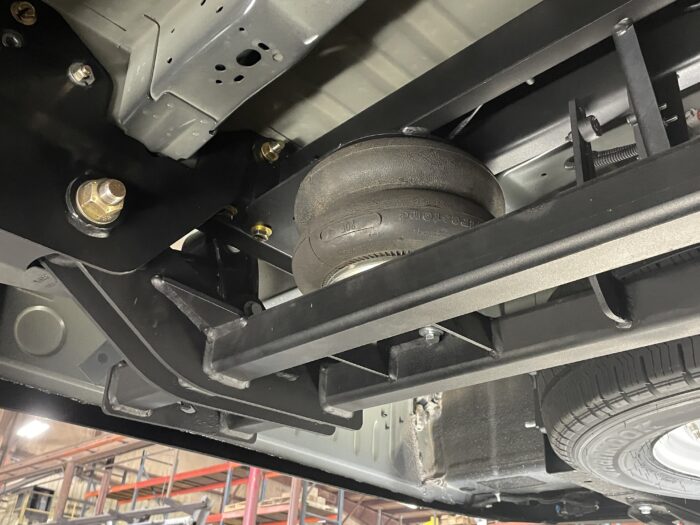 2015+ FORD TRANSIT 350HD DRW 2-STAGE REAR AIR SUSPENSION