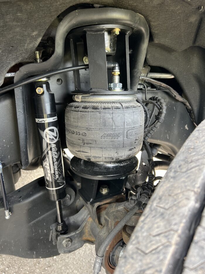 2023+ Ford F-450/F-550 Chassis Cab Air Suspension