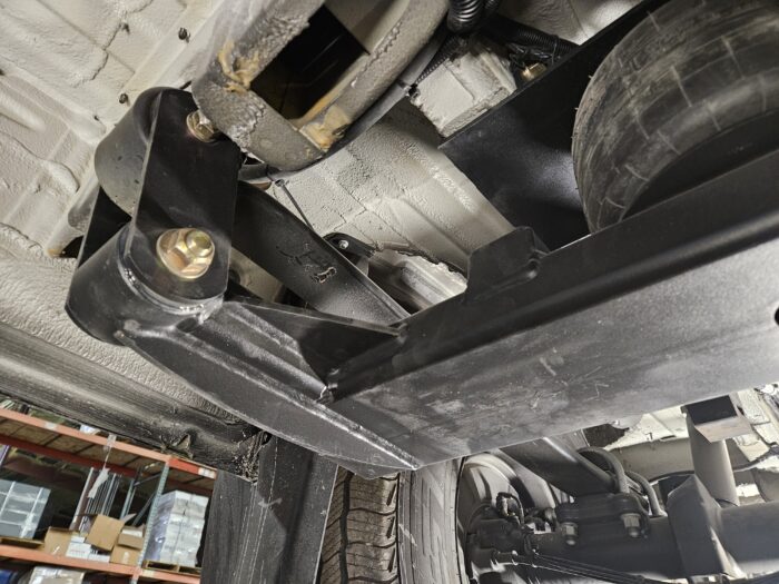 2015+ Mercedes-Benz/Freightliner Sprinter Van 2500 - SRW - 2-Stage Rear Air Suspension - Image 10