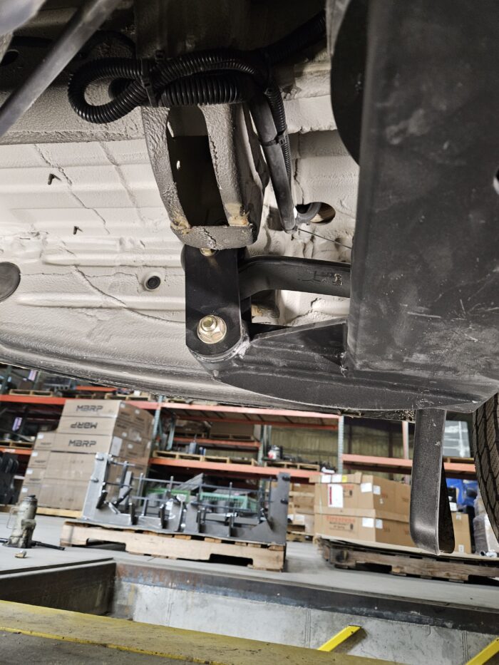 2015+ Mercedes-Benz/Freightliner Sprinter Van 2500 - SRW - 2-Stage Rear Air Suspension - Image 9