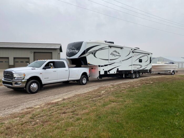 2019+ RAM 3500 PICKUP 4X4 Stock Height Front and Rear Air Suspension