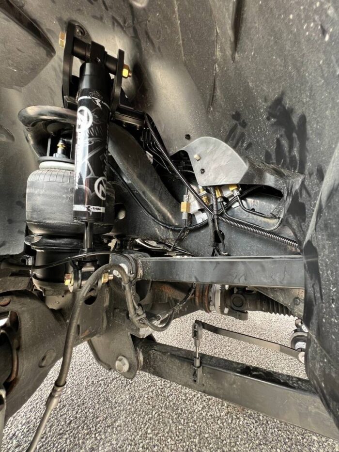 RAM 4500/5500 2-Stage Front Air Suspension