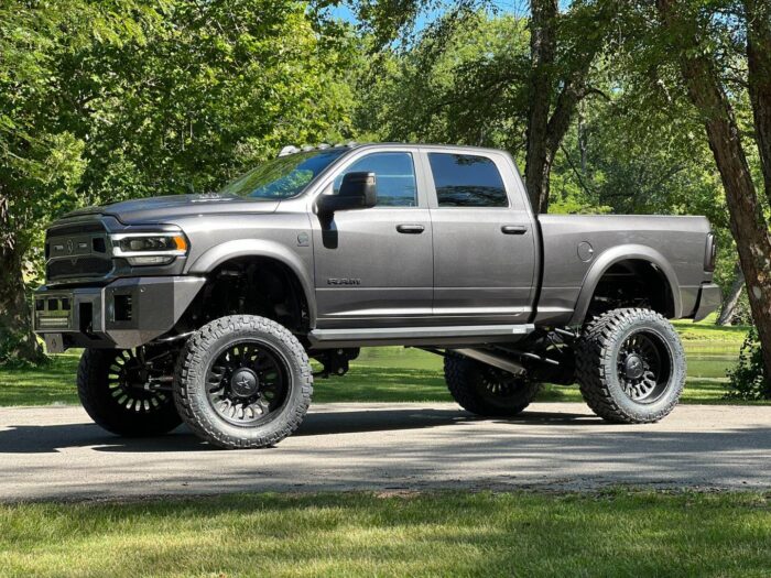2019+ RAM 10-12" Air Suspension Lift Kit