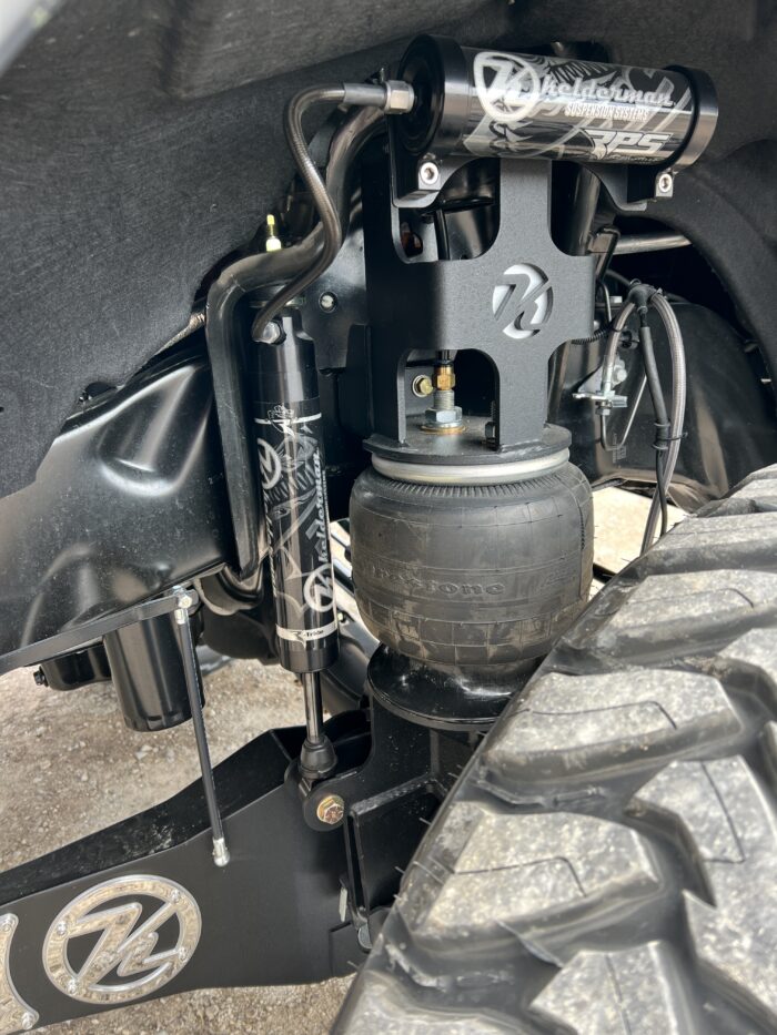 2017-2022 Ford F-250/350/450 4X4 Pickup 5-6" Front & Rear Air Suspension Lift Kit - Image 4