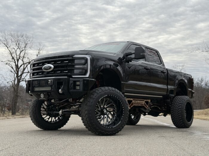 2023+ Ford F-250/350 4X4 Pickup 10-12" Front & Rear Air Suspension Lift Kit