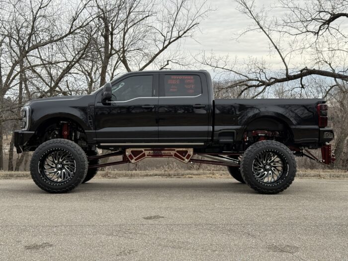 2023+ Ford F-250/350 4X4 Pickup 10-12" Front & Rear Air Suspension Lift Kit - Image 3