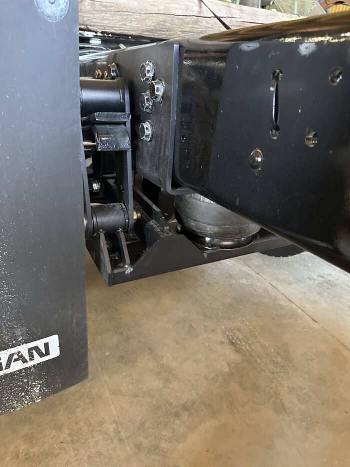 2024+ Ford F-650/F-750 2-Stage Rear Air Suspension - Image 5