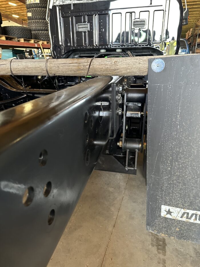 2024+ Ford F-650/F-750 2-Stage Rear Air Suspension - Image 6
