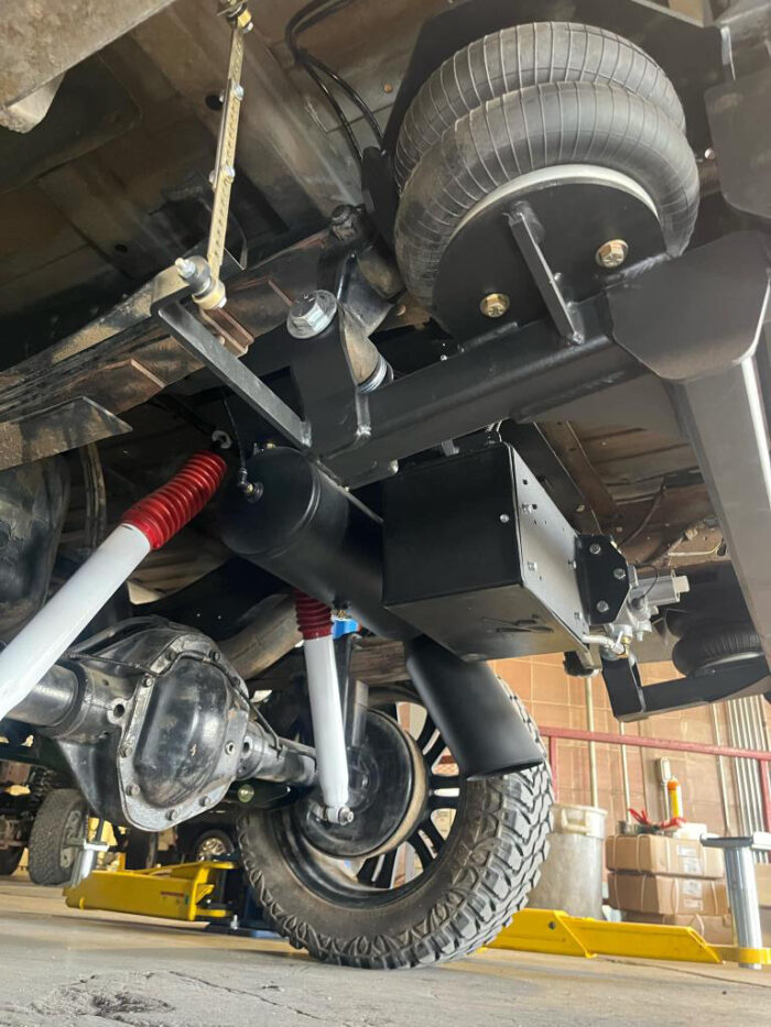 1989-1993 Ram 2500/3500 2-Stage Rear Air Suspension - Image 2
