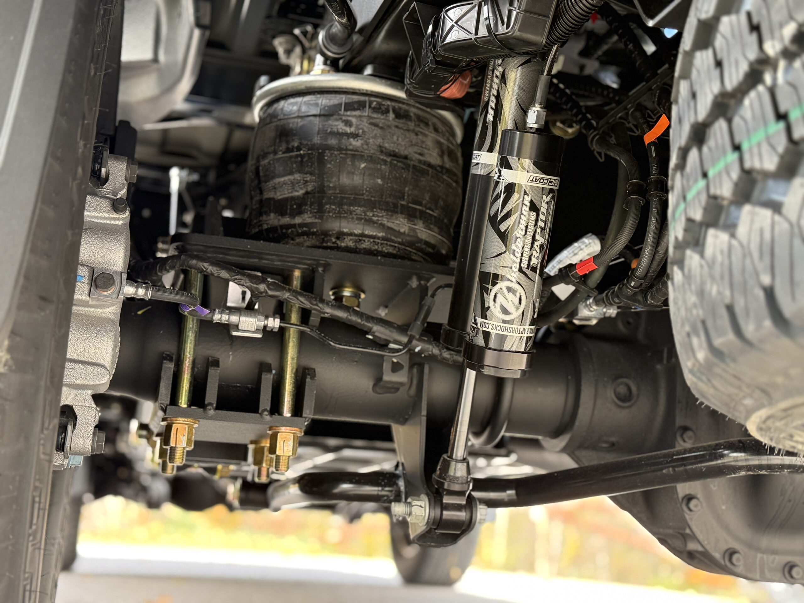 2023+ Ford F-250/350/450 4X4 Pickup Stock Height Front & Rear Air Suspension - Image 13