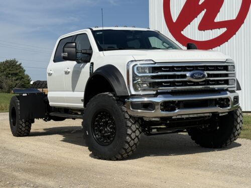 2023+ Ford F-450/F-550/F-600 4X4 Chassis Cab 3" Air Suspension Lift Kit