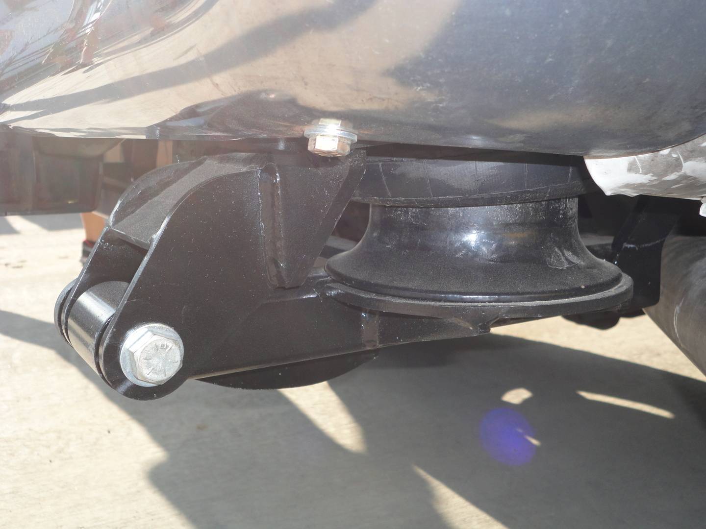 2010-2013 Ram 2500/3500 Pickup 2-Stage Rear Air Suspension