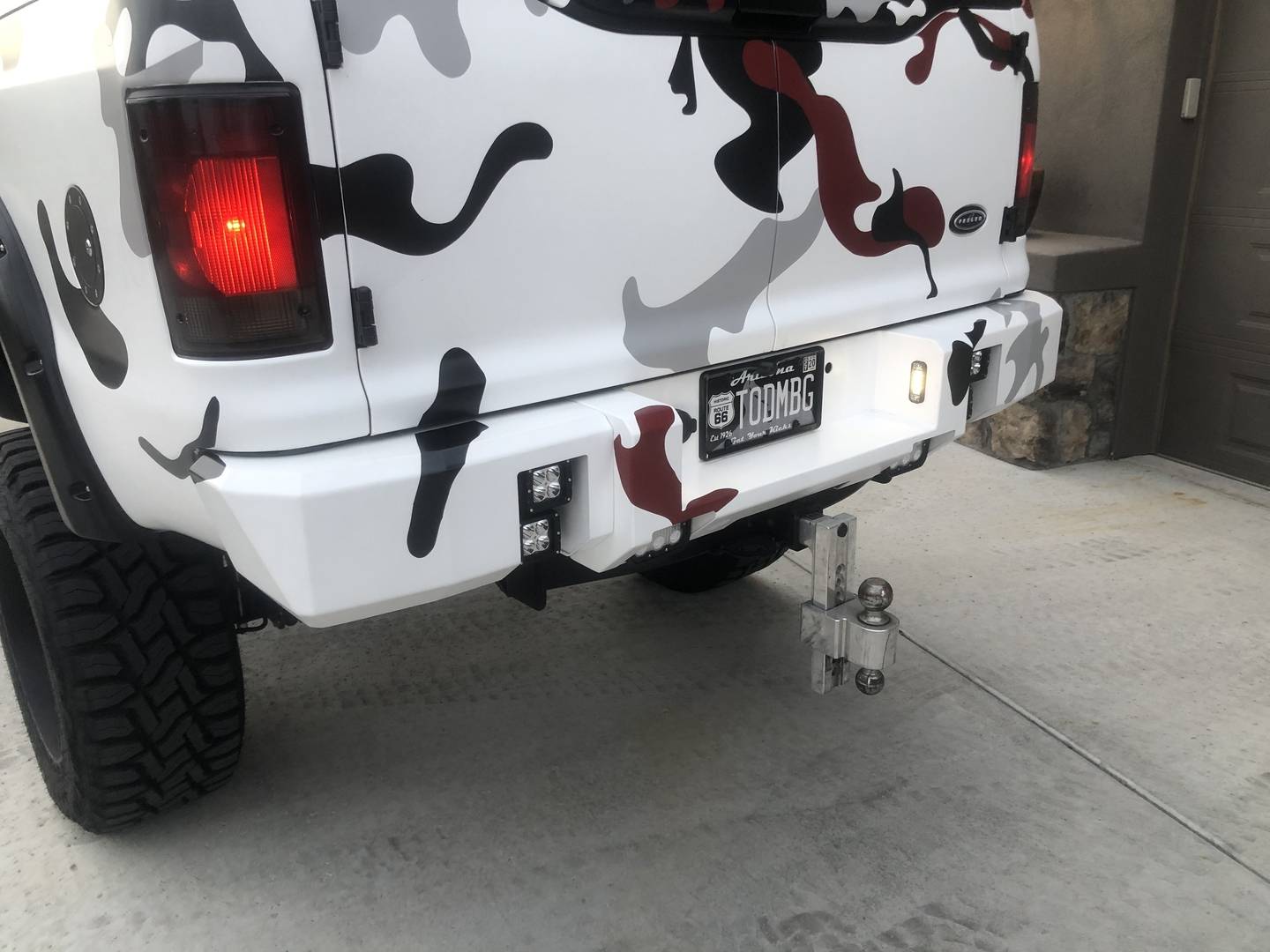 1999-2005 Ford Excursion Alpha Series Rear Bumper