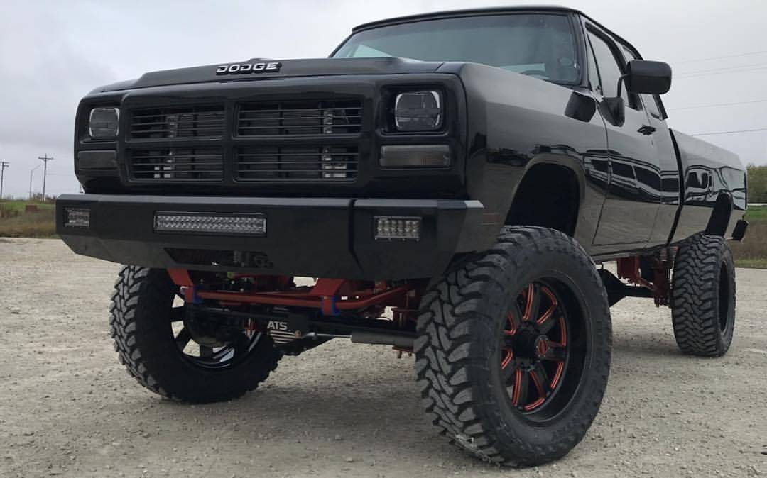 1989-1993 Ram 2500/3500 Bravo Series Front Bumper