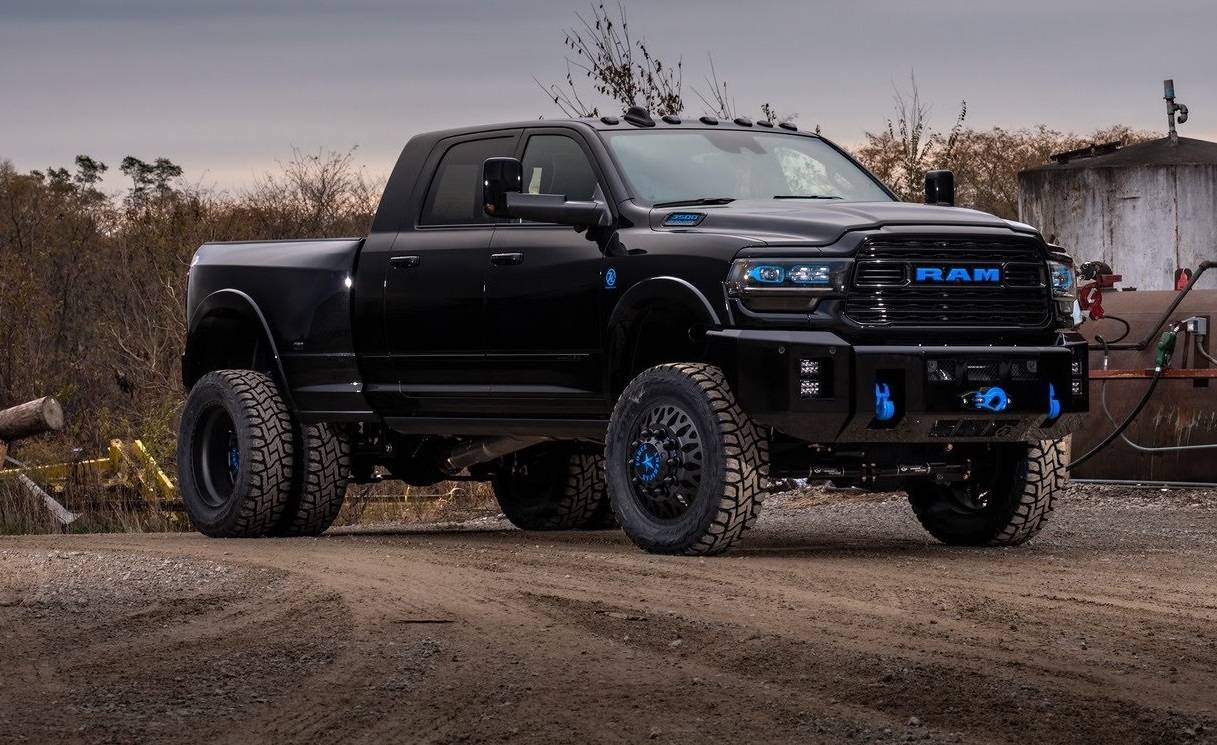 2019+ RAM 2500/3500 Alpha Series Front Bumper