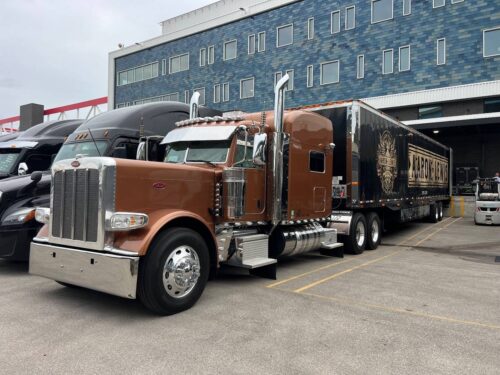 2008-2023 Peterbilt 389 Front Air Leaf Suspension