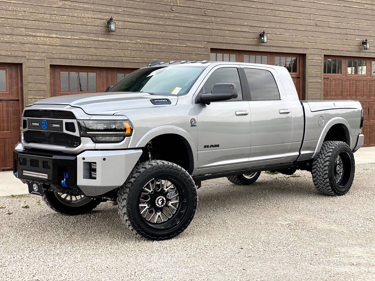2019+ Ram 2500 4X4 5-6" Rear Air Suspension