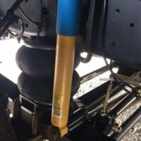 Fox 2.0 Performance Series Shocks Set for 2005-2016 Ford F550 Super Duty 4WD RWD 4-5 / 4.5-5.5